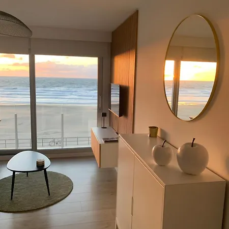 Enjoy And Relax With A View Of The Sea Middelkerke