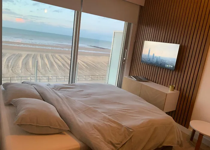 Enjoy And Relax With A View Of The Sea Middelkerke